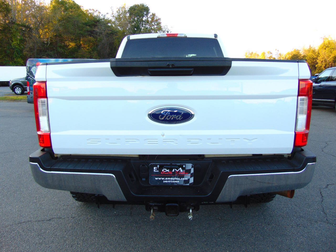 Used 2017 Ford F250 XLT AWD/4WD image 4
