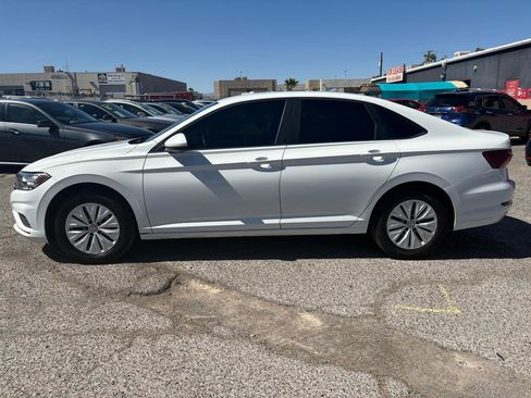 Used 2019 Volkswagen Jetta S image 3