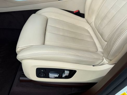 Used 2019 BMW X5 xDrive40i w/ Premium Package 2 AWD/4WD image 44