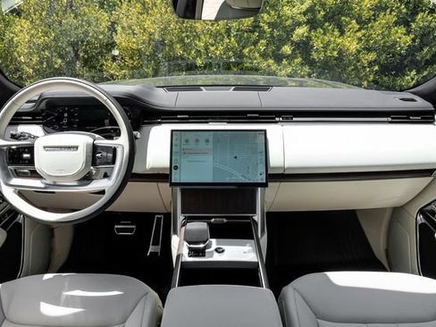 New 2026 Land Rover Range Rover SE AWD/4WD image 19