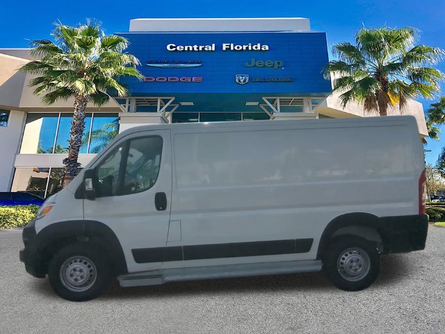 Used 2025 RAM ProMaster 2500 w/ U-Haul Equipment Group FWD image 8