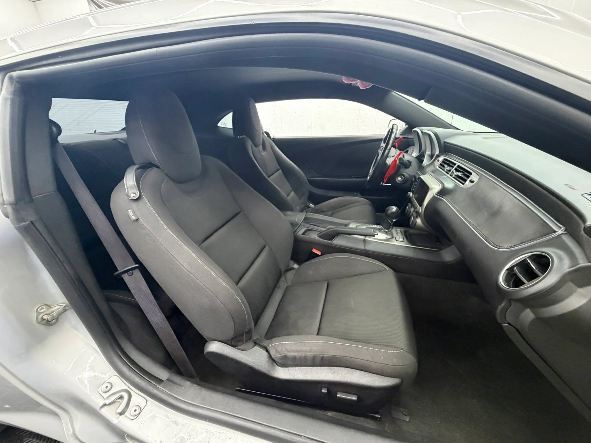 Used 2015 Chevrolet Camaro LT w/ 1LT Preferred Package RWD image 5