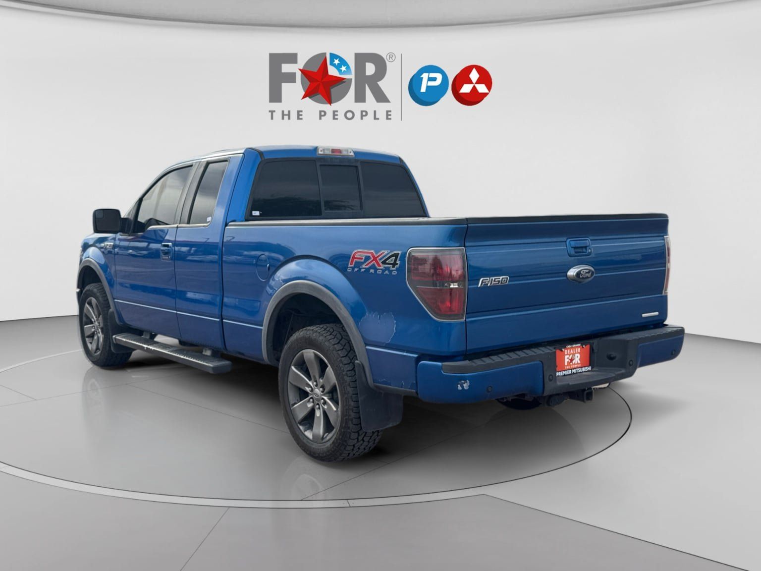 Used 2014 Ford F150 FX4 w/ Equipment Group 402A Luxury AWD/4WD image 3