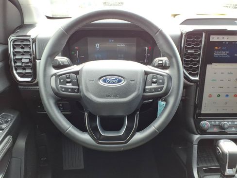 Used 2024 Ford Ranger XLT w/ Equipment Group 301A High AWD/4WD image 10
