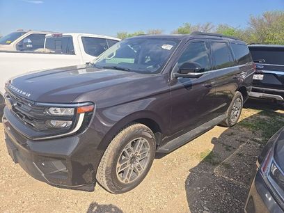 Used 2025 Ford Expedition Active