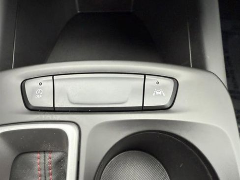 Used 2024 Chevrolet Trax RS w/ Driver Confidence Package image 33