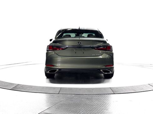 New 2025 Lexus ES 350 w/ Luxury Package image 10