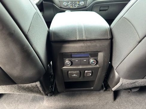Certified 2023 Chevrolet Traverse LT w/ LT Premium Package AWD/4WD image 10