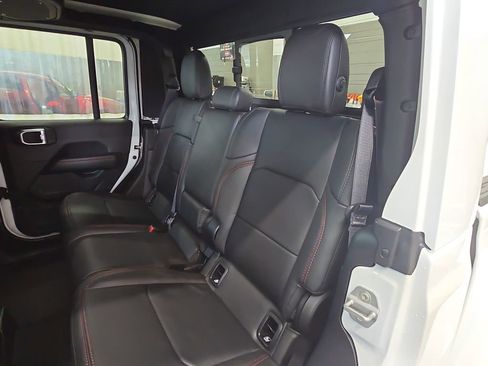New 2026 Jeep Gladiator Rubicon AWD/4WD image 14