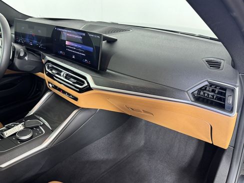 Used 2024 BMW 430i xDrive Coupe w/ M Sport Package image 9