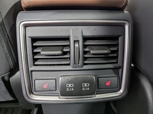 Used 2024 Subaru Forester Touring image 12