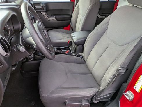 Certified 2017 Jeep Wrangler Unlimited Sport image 11