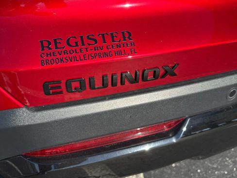 Used 2026 Chevrolet Equinox RS w/ Safety and Technology Package FWD image 10