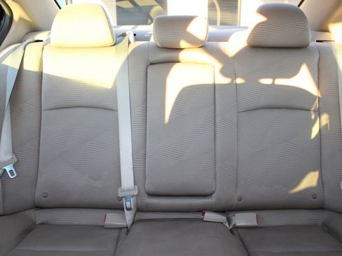 Used 2014 Honda Accord LX image 40