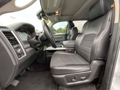 Used 2017 RAM 1500 Lone Star RWD image 16