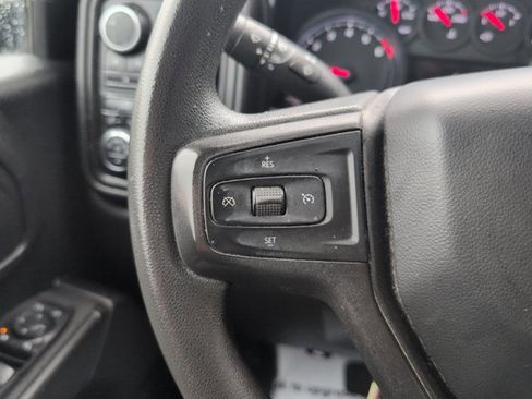 Used 2021 Chevrolet Silverado 2500 Custom w/ Custom Value Package AWD/4WD image 19