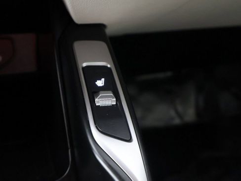 Used 2025 Kia Sorento S w/ Panoramic Sunroof Package FWD image 53