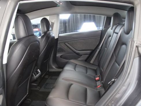 Used 2018 Tesla Model 3 Long Range AWD/4WD image 18