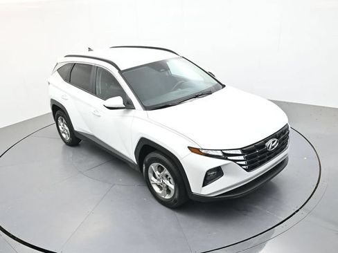 Used 2024 Hyundai Tucson SEL AWD/4WD image 17