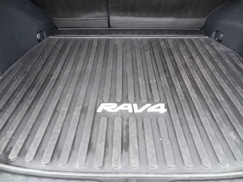 Certified 2024 Toyota RAV4 LE AWD/4WD image 8