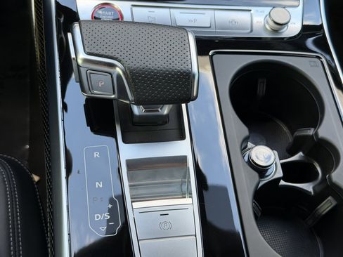 Used 2023 Audi SQ8 Prestige image 31