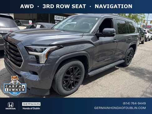 Used 2024 Toyota Sequoia SR5 w/ SR5 Premium Package AWD/4WD image 1