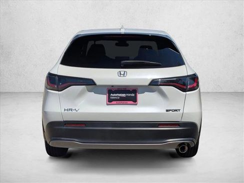 Used 2023 Honda HR-V Sport image 7