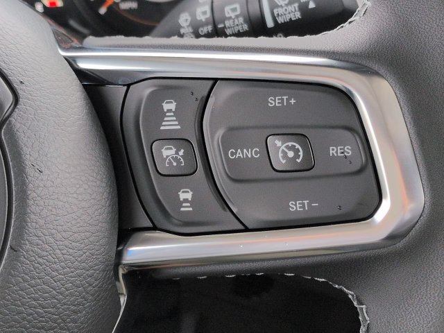New 2027 Jeep Wrangler Unlimited Sahara AWD/4WD image 27