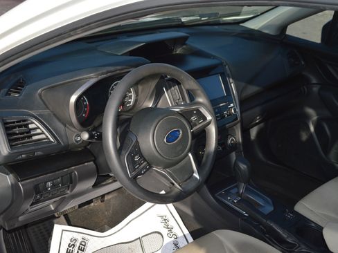 Used 2019 Subaru Impreza 2.0i Premium image 14
