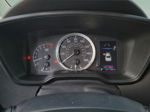 Used 2022 Toyota Corolla LE FWD image 27