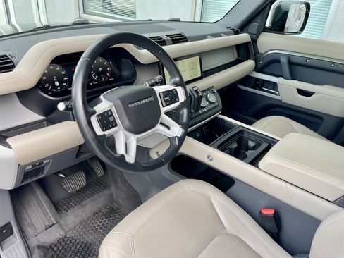 Used 2024 Land Rover Defender 110 S AWD/4WD image 13