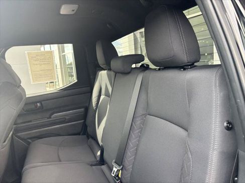 Certified 2024 Toyota Tacoma SR5 AWD/4WD image 13