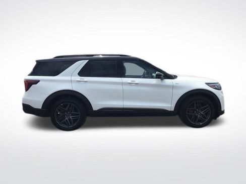 New 2025 Ford Explorer ST-Line w/ Premium Package image 6