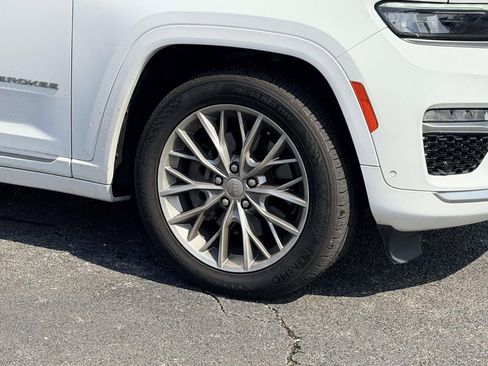 Used 2022 Jeep Grand Cherokee Summit w/ Adv Protech Group IV image 26