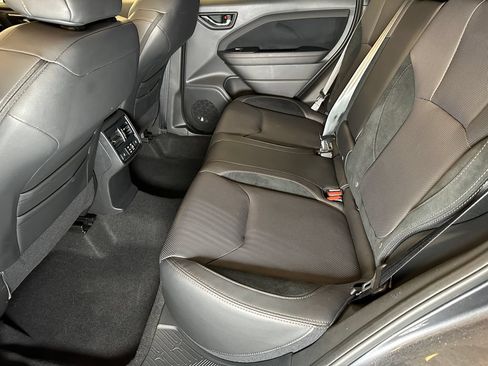 Used 2025 Subaru Forester Touring AWD/4WD image 22