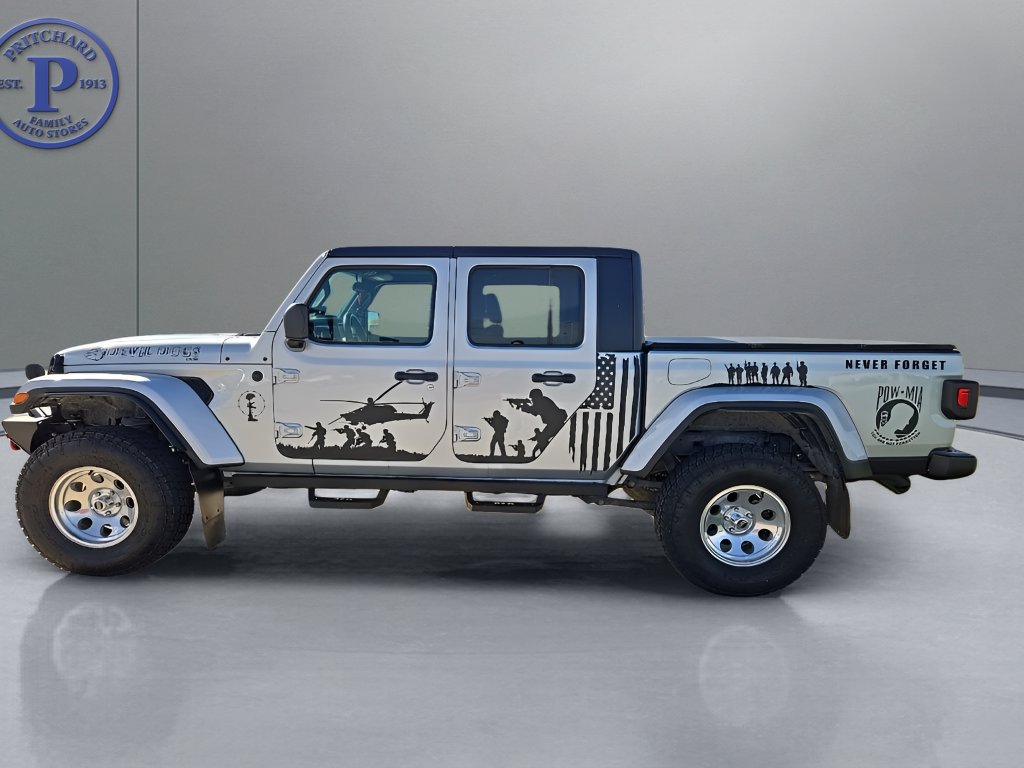 Used 2022 Jeep Gladiator Sport AWD/4WD image 4