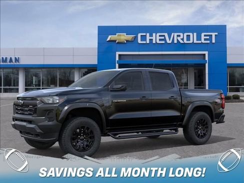 New 2026 Chevrolet Colorado Trail Boss AWD/4WD image 2