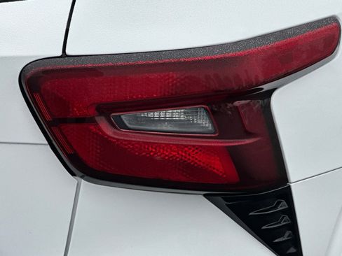 Used 2025 Chevrolet Trax RS w/ Driver Confidence Package image 48