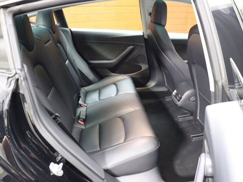 Used 2023 Tesla Model 3 Standard Range image 64