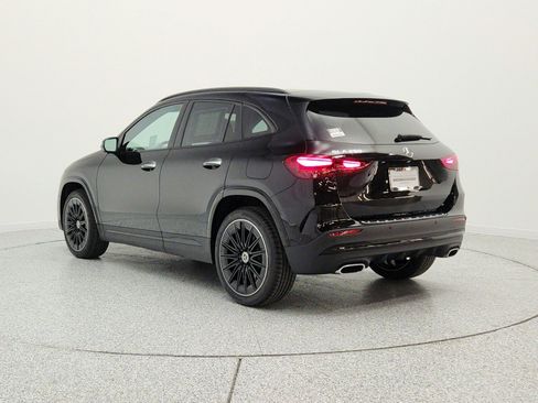 Used 2026 Mercedes-Benz GLA 250 image 7