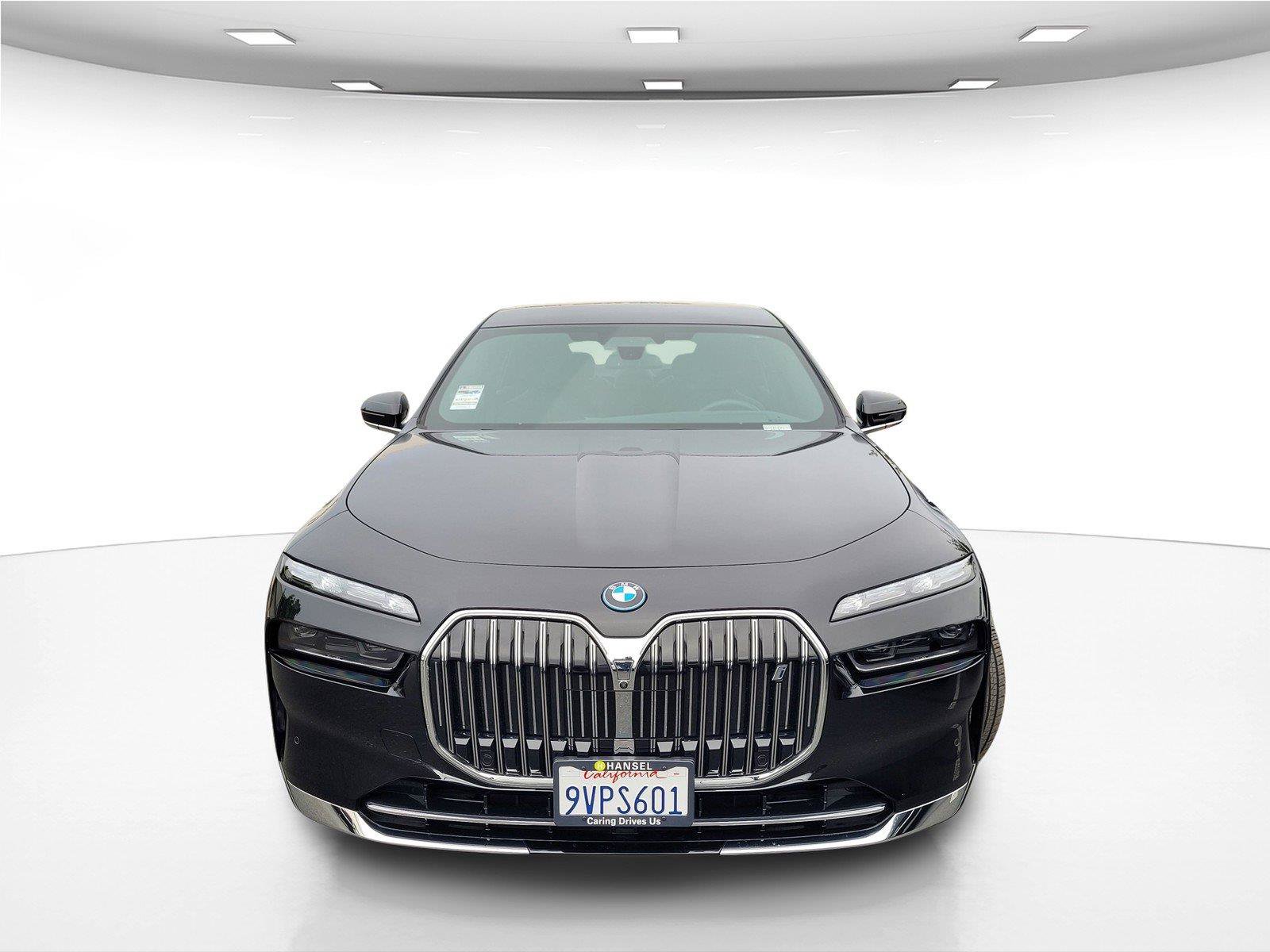Used 2024 BMW i7 eDrive50 w/ Executive Package RWD image 4