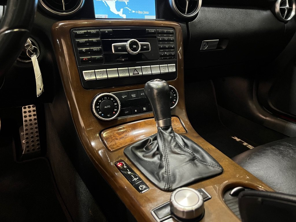 Used 2016 Mercedes-Benz SLK 350 image 40