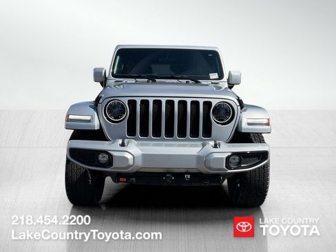 Used 2023 Jeep Wrangler Unlimited Sahara AWD/4WD image 8