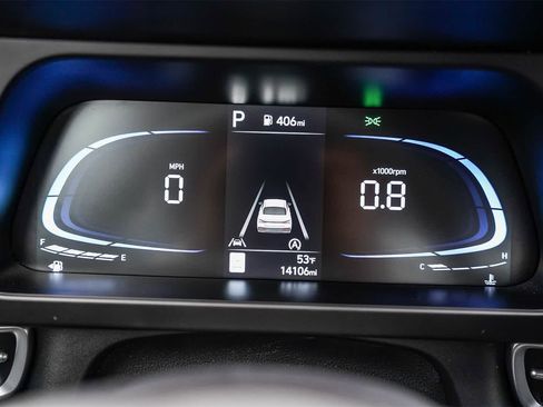 Certified 2025 Hyundai Elantra SE w/ Cargo Package image 24