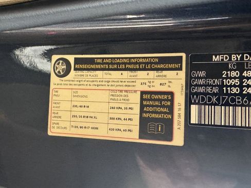 Used 2010 Mercedes-Benz E 550 Coupe image 37