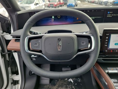 New 2026 Lincoln Nautilus Reserve image 23