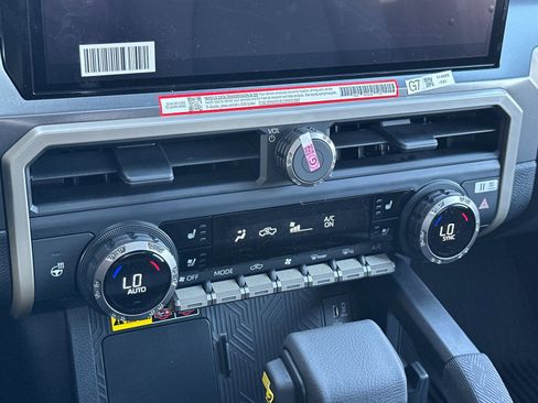 New 2025 Toyota Tacoma TRD Sport image 18