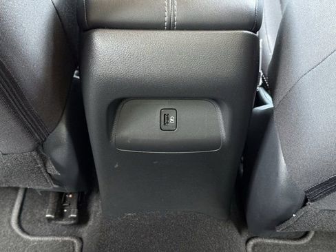 Used 2025 Nissan Sentra SV w/ All-Weather Package FWD image 30