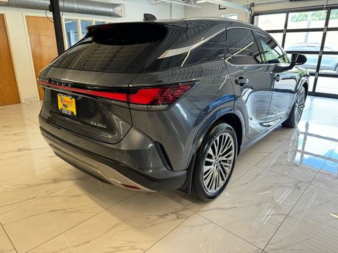 Used 2024 Lexus RX 350 FWD w/ Convenience Package image 5