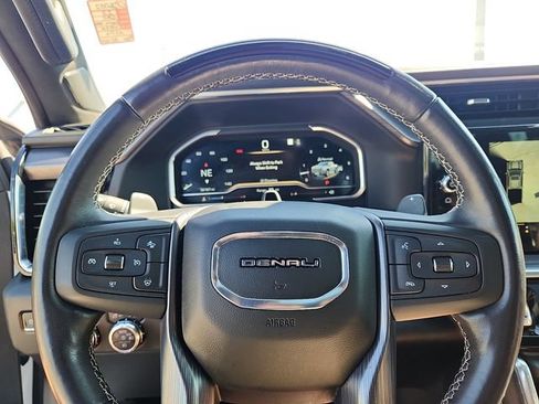 Used 2023 GMC Sierra 1500 Denali Ultimate AWD/4WD image 19